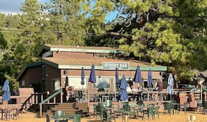 House, 2 Bedrooms | Outdoor dining