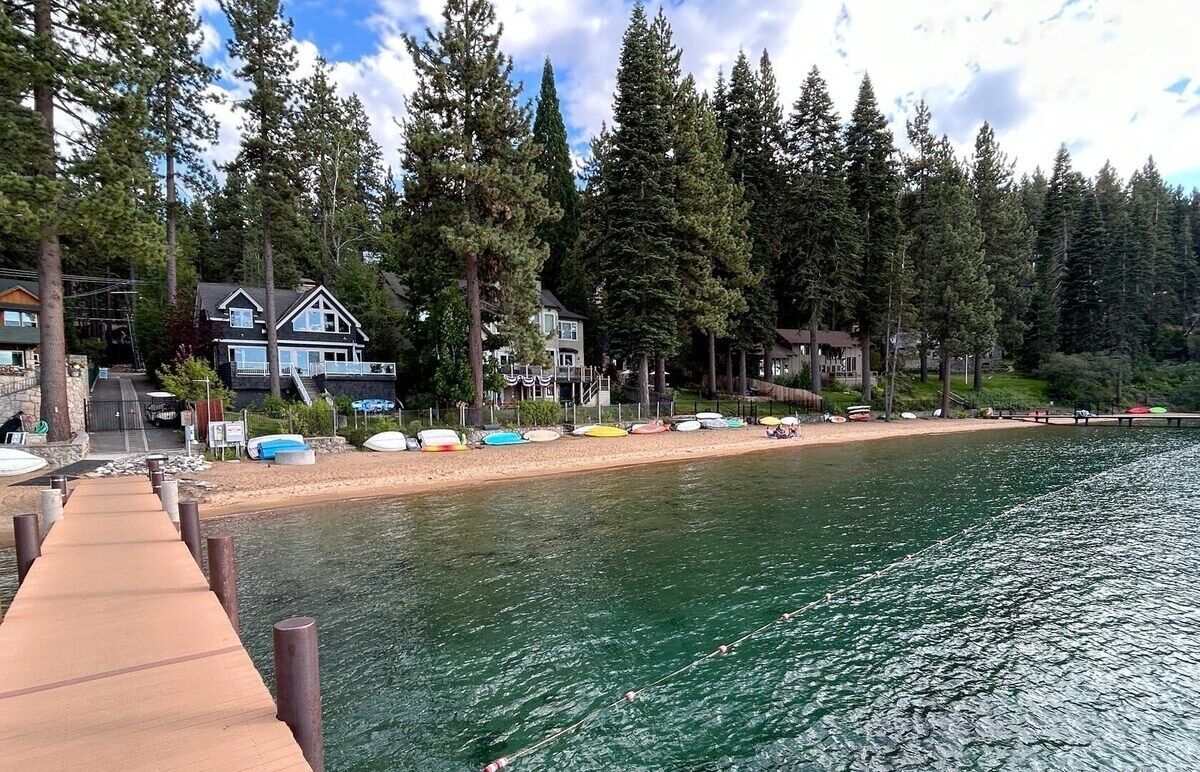 House, 2 Bedrooms | Beach