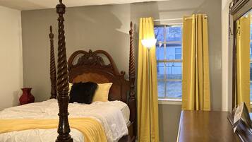 3 chambres, bureau, Wi-Fi gratuit, draps fournis