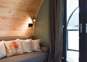 Living area - 1 bedroom accommodation in Wangford, near Southwold (Wangford, near Southwold)