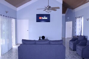 Smart-TV, Stereoanlage