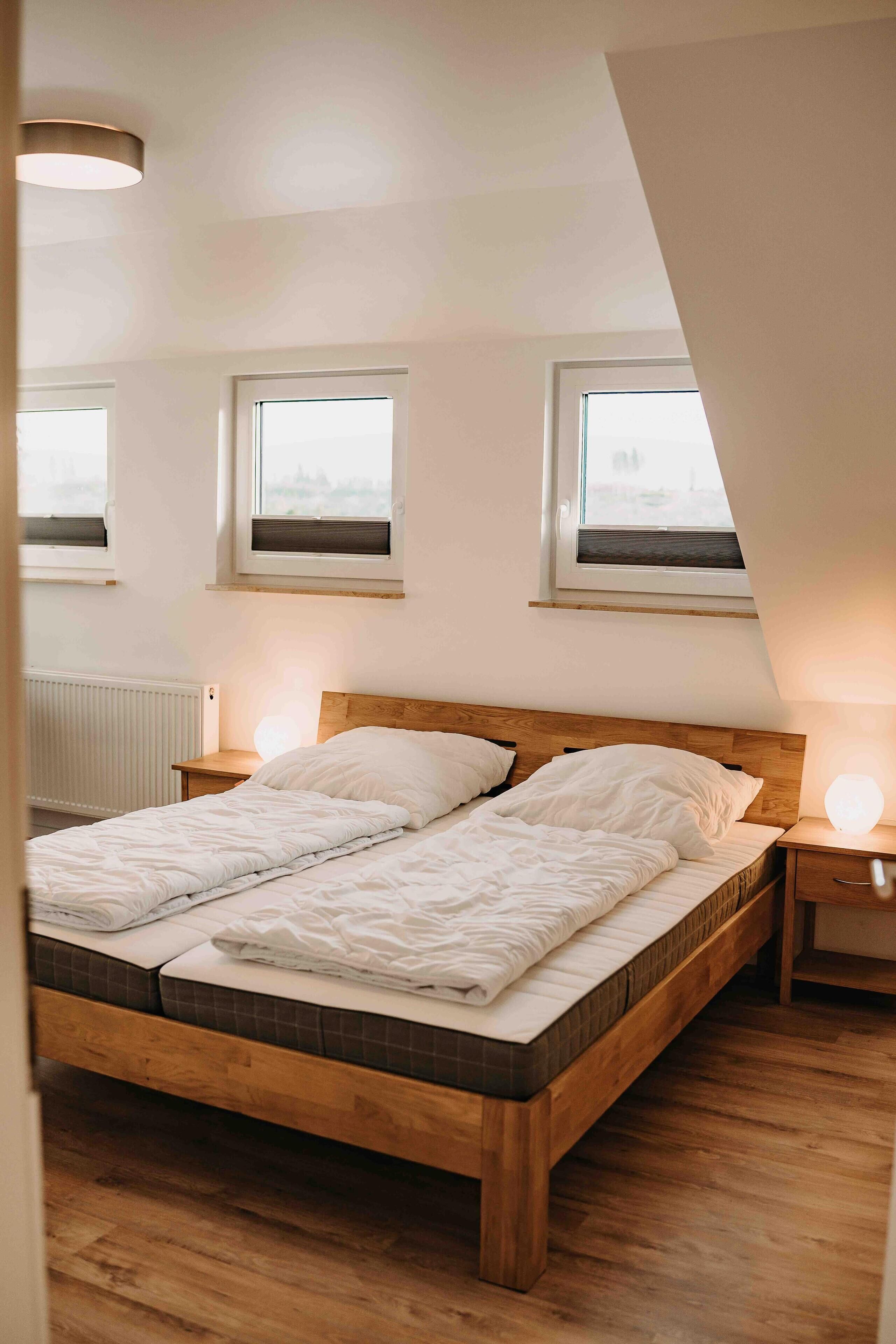 3 habitaciones, tabla de planchar con plancha y wifi gratis 