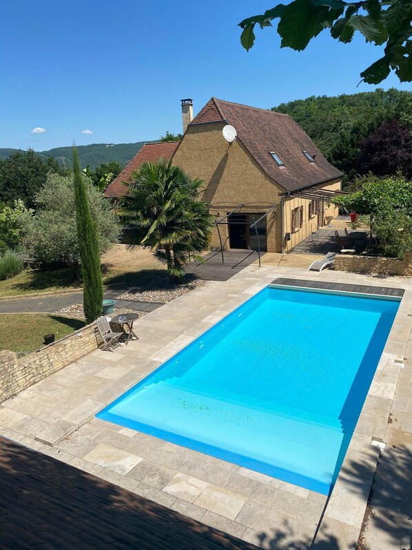 Piscine extérieure, piscine chauffée