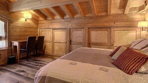 3 bedrooms