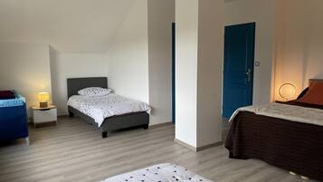 2 sovrum och sÀngklÀder