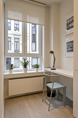 Comfort Apartment | Living area - Museum Zuid Top located apartments (Antwerp)