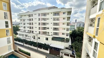 Apartemen Kota | Teras/patio