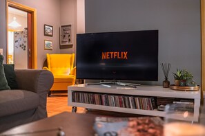 Smart-TV, Bücher, Computerbildschirme