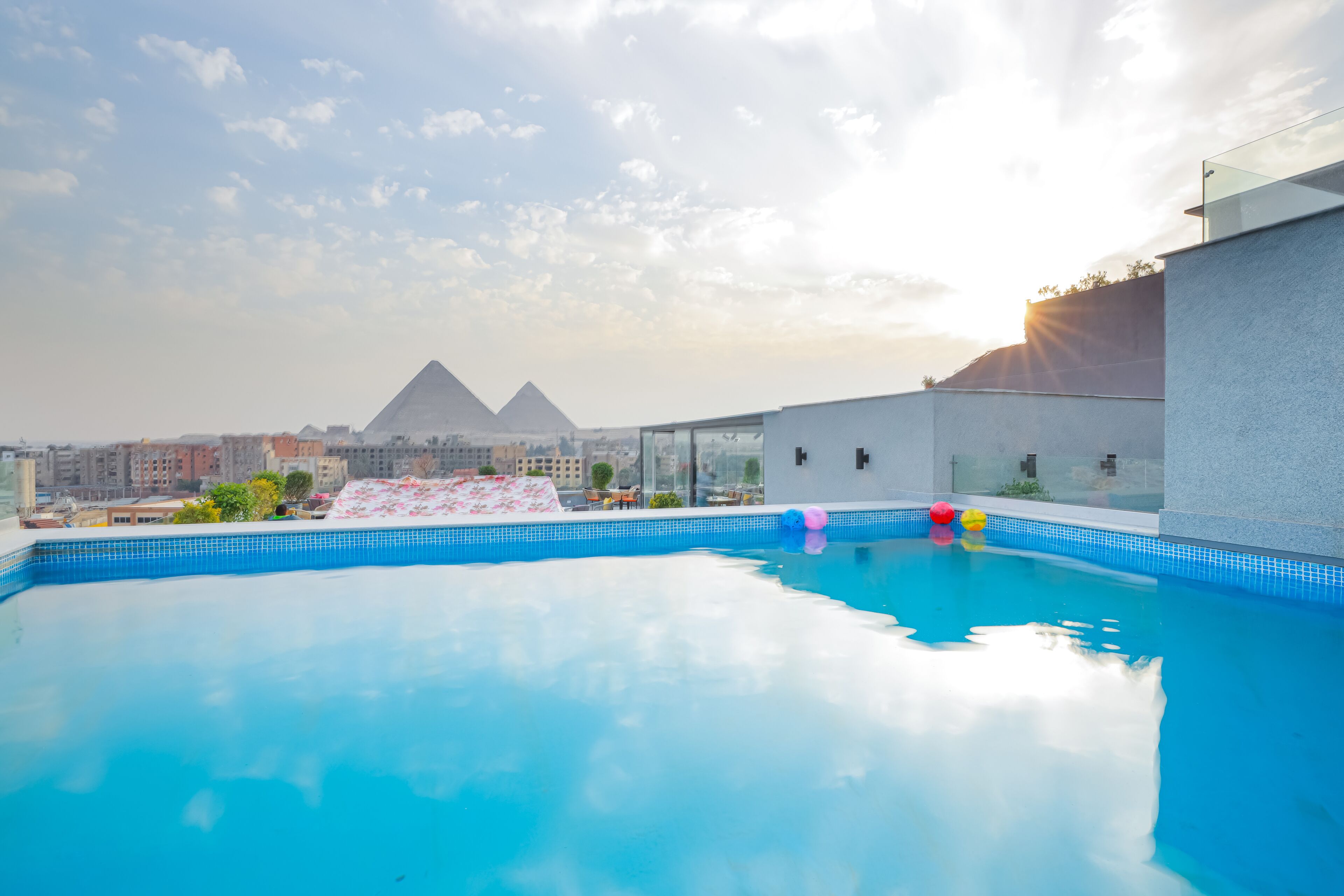 Foto - Pyramid Front Hotel