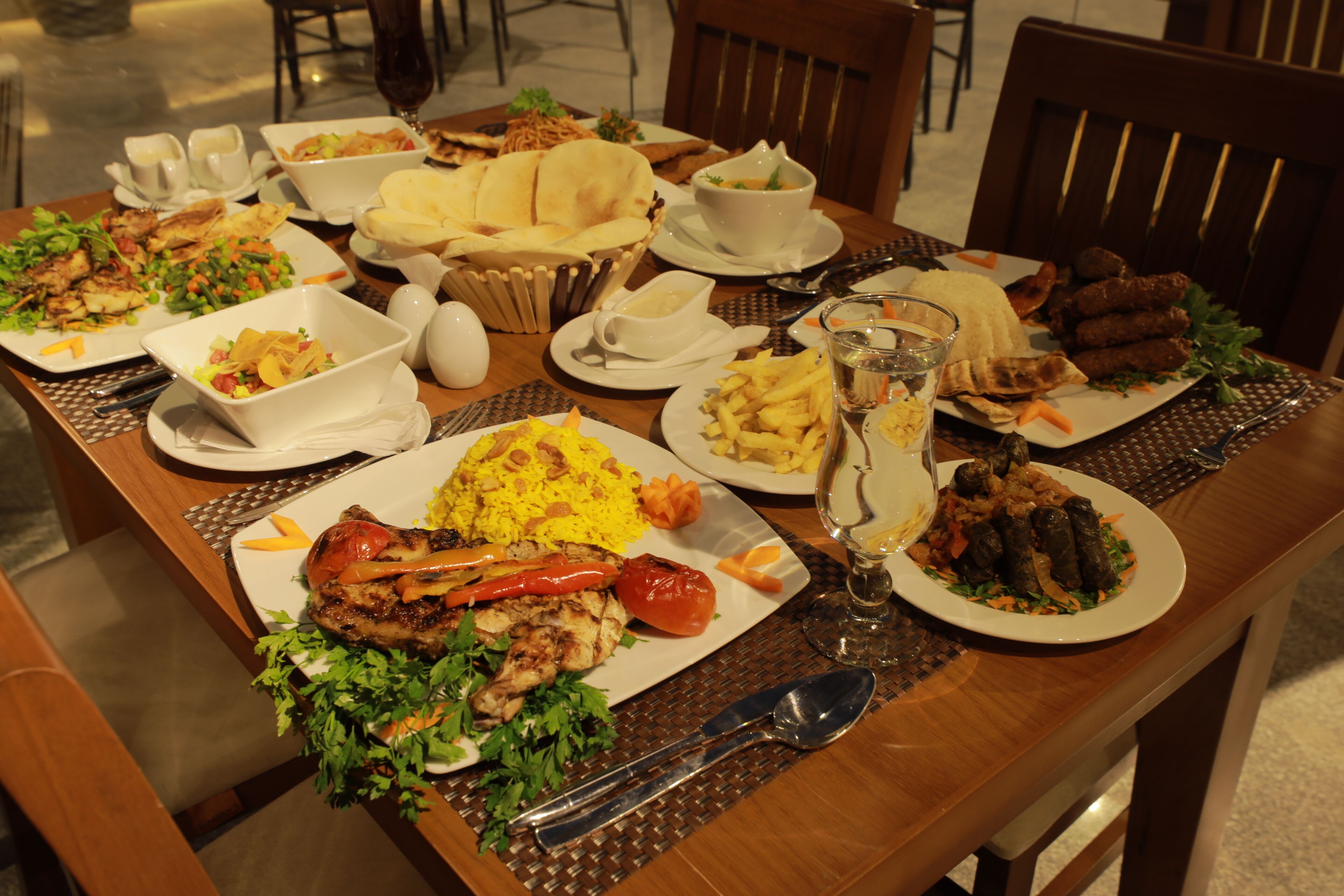 Foto - Pyramid Front Hotel