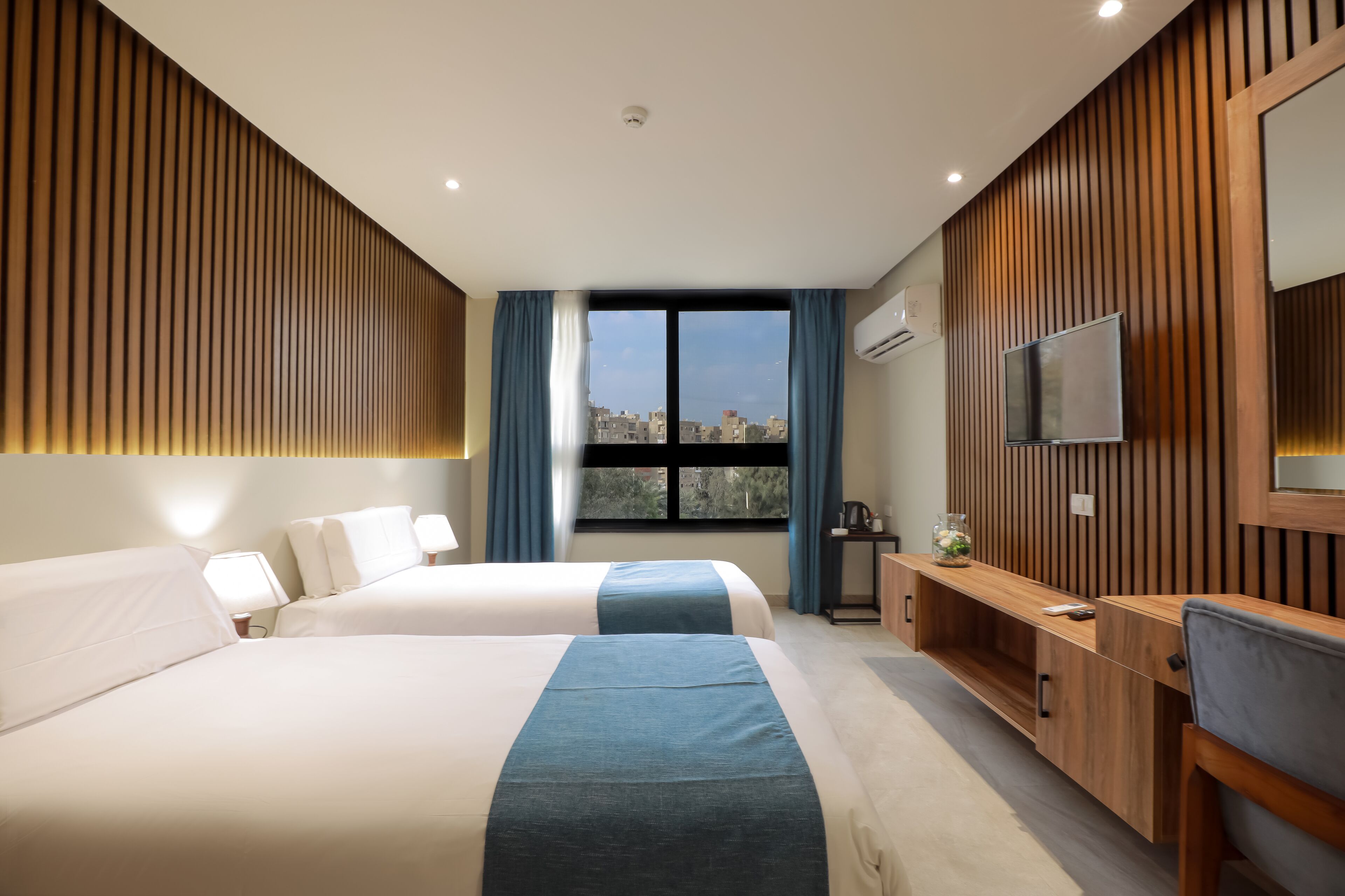 Superior Double or Twin Room, Garden View | Minibar, blackout drapes, WiFi (free), bed sheets