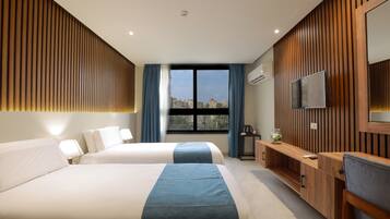 Superior Double or Twin Room, Garden View | Minibar, blackout drapes, free WiFi, bed sheets