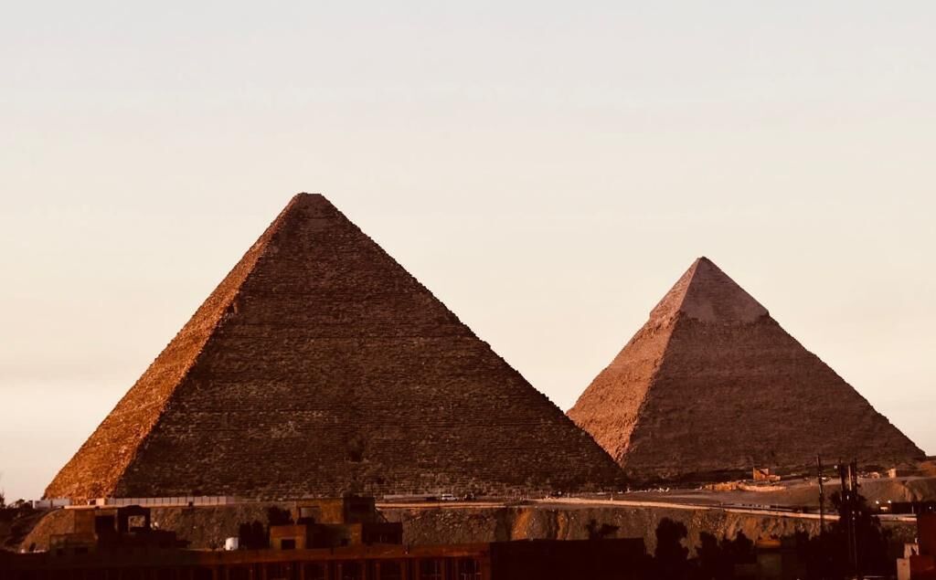 Foto - Pyramid Front Hotel