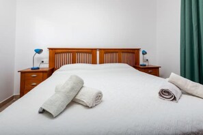 1 室のベッドルーム、WiFi、ベッドシーツ