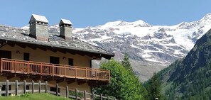 Exterior - TIP VICTORY SUB 14 - ANDERBATT GRESSONEY LA TRINITE - CIR 0010 (Staffal)