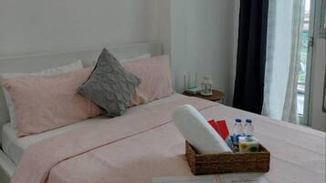 1 bedroom, free WiFi, bed sheets