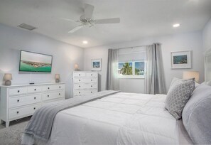 2 chambres, fer et planche à repasser, Wi-Fi gratuit, draps fournis