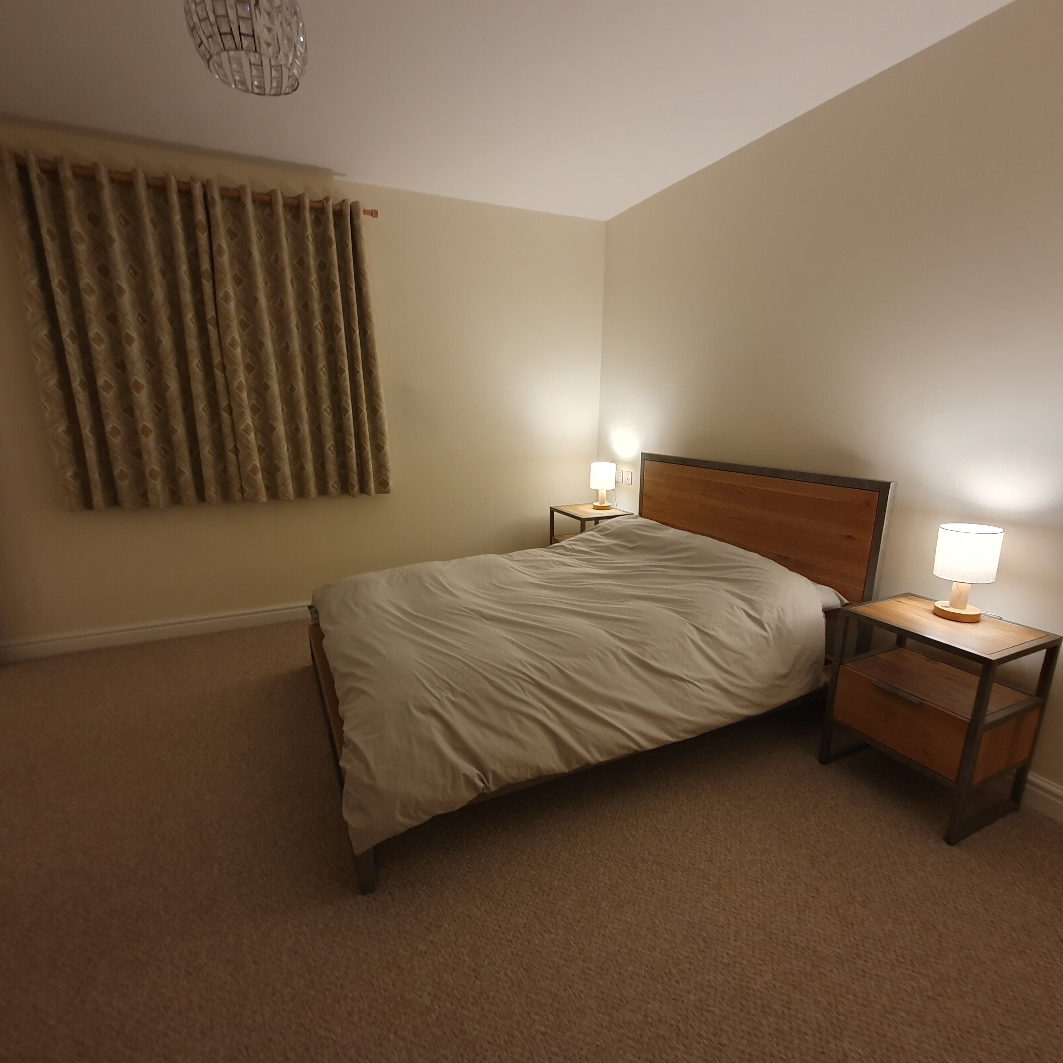 1 Schlafzimmer, Schreibtisch, Bügeleisen/Bügelbrett, kostenloses WLAN