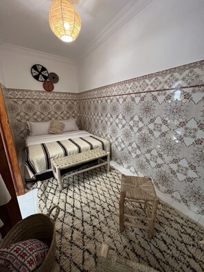 2 Schlafzimmer, Schreibtisch, Bügeleisen/Bügelbrett, kostenloses WLAN