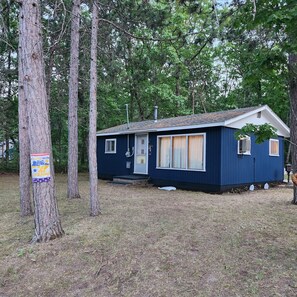 Exterior - Tawas, Oscoda, National City, Sand Lake Cabin (National City)