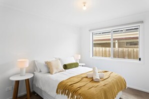 3 dormitorios, tabla de planchar con plancha, wifi y ropa de cama