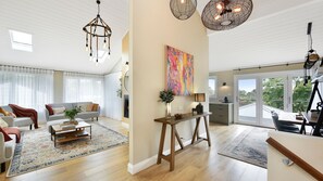 Smart TV, fireplace, books