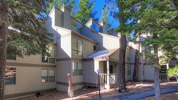 Condo, 3 Bedrooms | Exterior