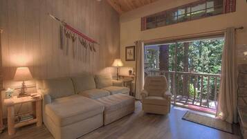 Kondominium, 3 kamar tidur | Area keluarga