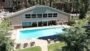 Condo, 3 phòng ngủ | Hồ bơi