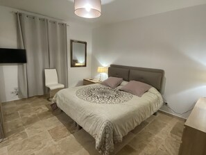 1 soverom og sengetøy