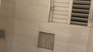 Single Room | Bathroom
