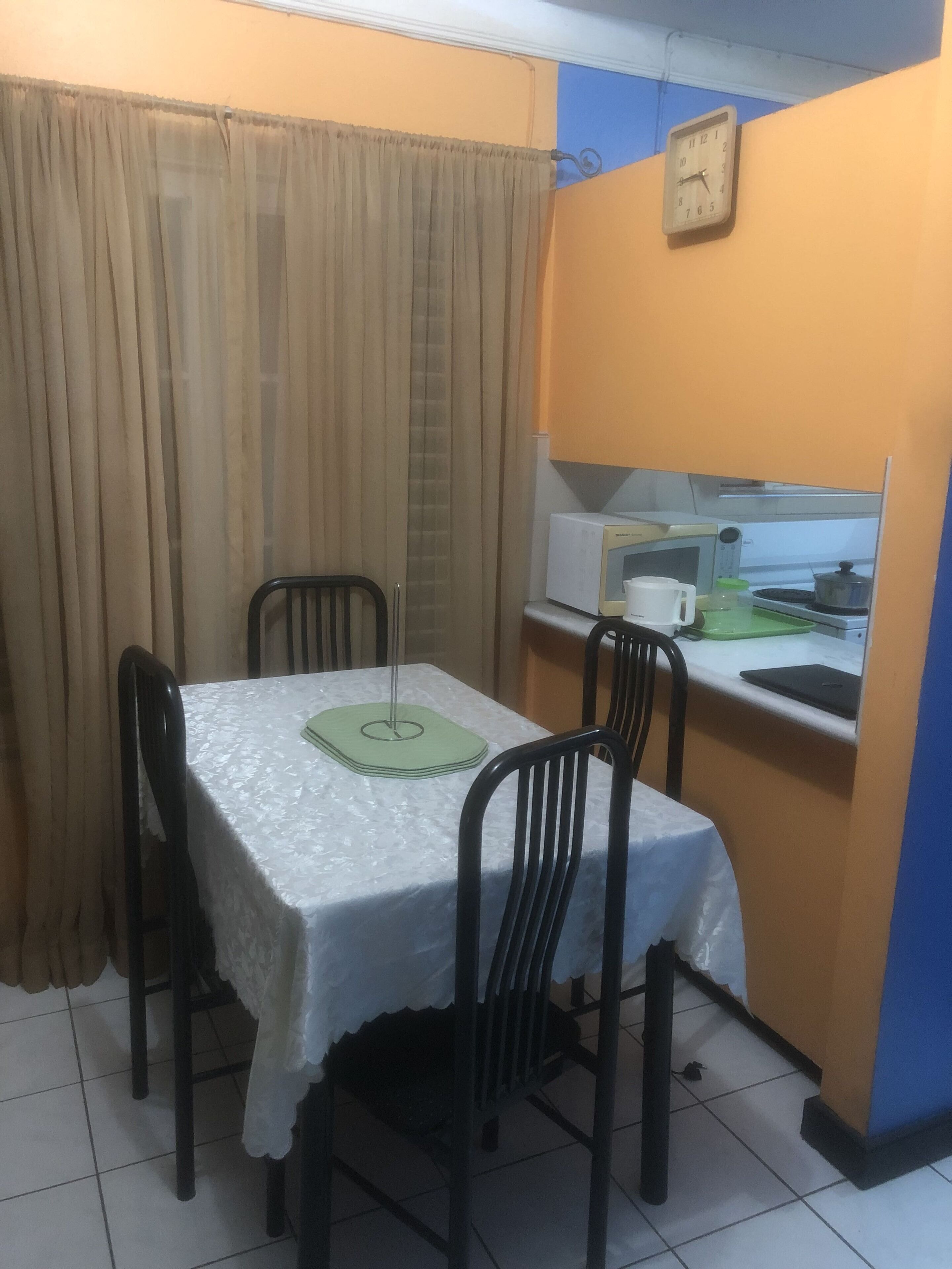 Single Room | Private kitchen | Electric kettle