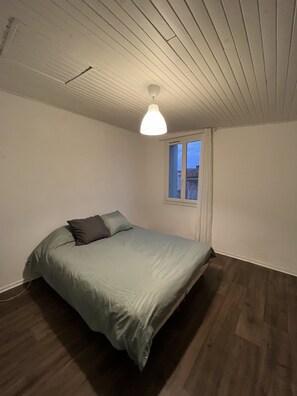 2 Schlafzimmer, WLAN, Bettwäsche