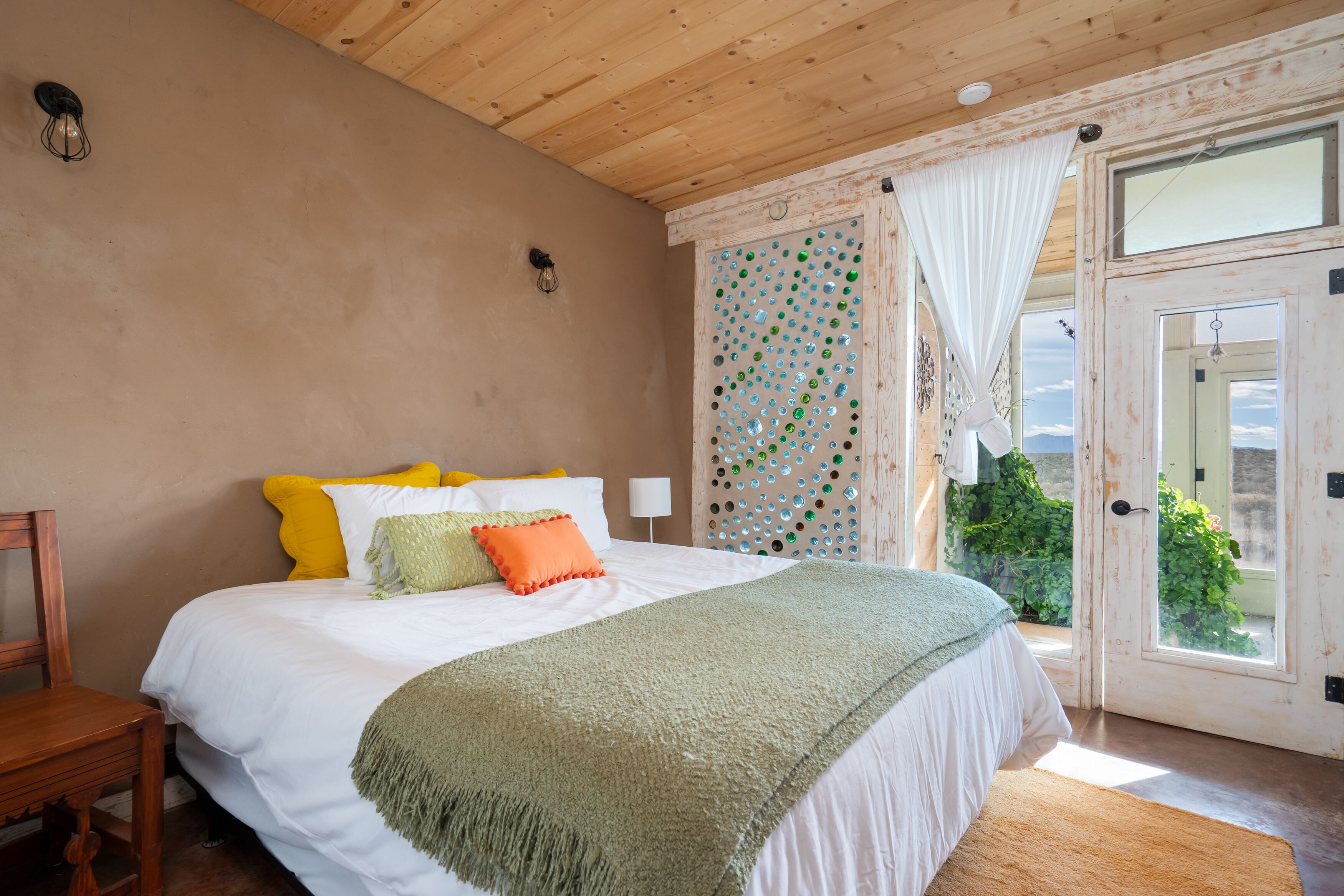2 habitaciones, escritorio, wifi gratis y ropa de cama 