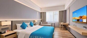 Nanwei Business Hotel