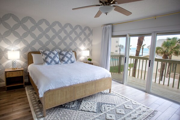 2 bedrooms, travel crib, WiFi, bed sheets