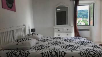 4 chambres, draps fournis