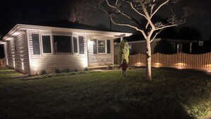 Exterior - Leesburg Hideaway- King Bed + Private Backyard (Leesburg)