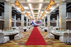 Unclassified image, 2 of 20, button - Shile Hotel (Zhongshan Station) (Zhongshan)