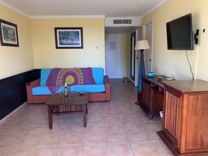 Living area - SEASONAL RENTAL GUADELOUPE (Sainte-Anne)