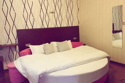 Shiquan Shimei Hotel