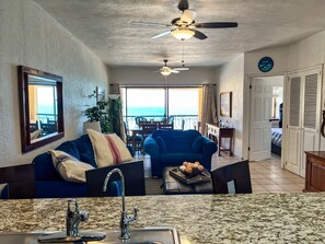 Smart TV, DVD player, video library, printers - Ocean Front - Princesa Resort (Puerto Penasco)