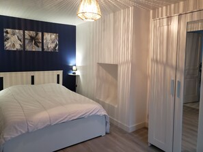 1 chambre, fer et planche Ă repasser, Wi-Fi