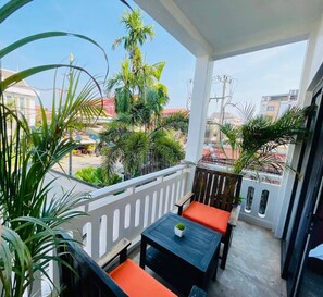 Standard Family Room | Terrace/patio