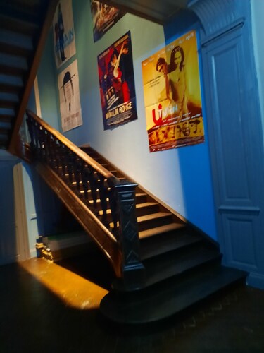 Very spacious F3 in a castle, quiet and greenery. Near Switzerland 