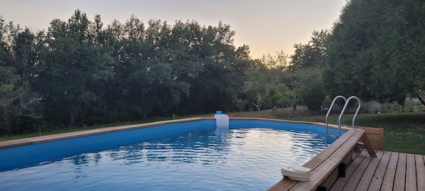Utomhuspool