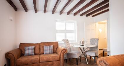 Rose Cottage Yarm - Private cottage behind Yarm High Street