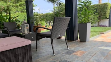 House | Terrace/patio