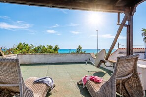 Family House, Multiple Bedrooms, 2 Bathrooms, Sea Facing (Kallisti Beach House - sea front) | Property grounds