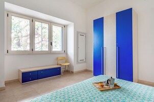 Casa familiar, varias habitaciones, 2 baños, mirando al mar (Kallisti Beach House - sea front) | Interior